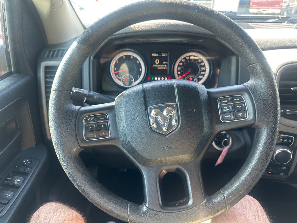 2016 RAM 1500 Image 16