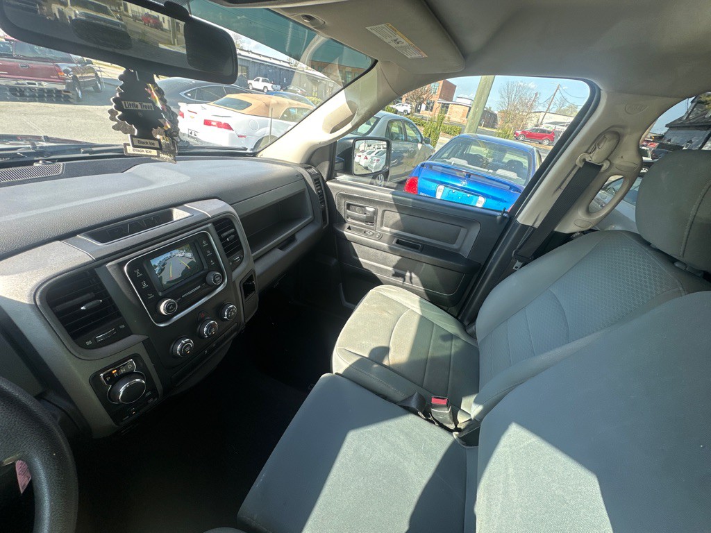 2016 RAM 1500 Image 21