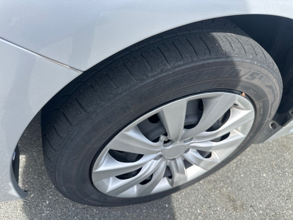 2012 Toyota Corolla Image 9