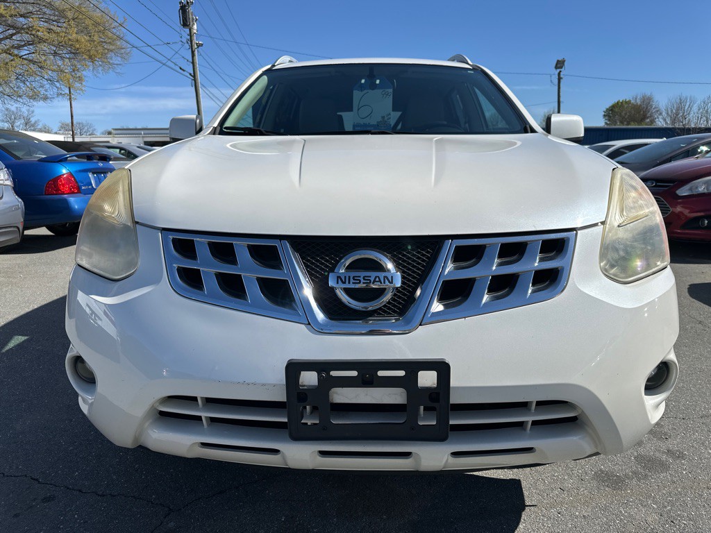 2013 Nissan Rogue Image 9