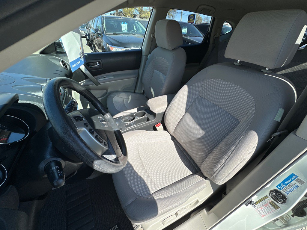 2013 Nissan Rogue Image 12