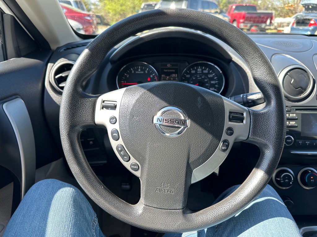 2013 Nissan Rogue Image 16