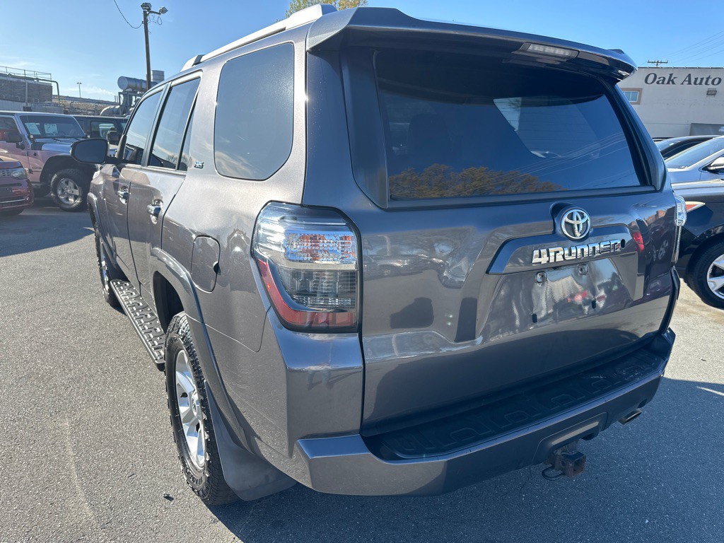 2014 Toyota 4Runner Image 3