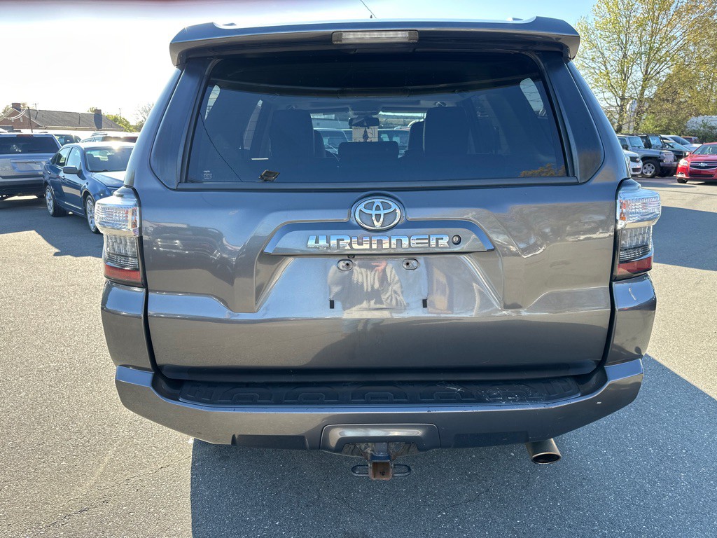 2014 Toyota 4Runner Image 4