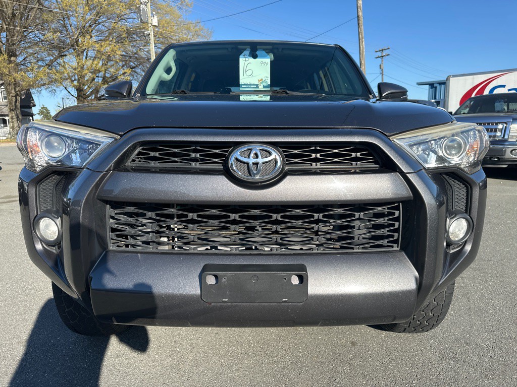 2014 Toyota 4Runner Image 8