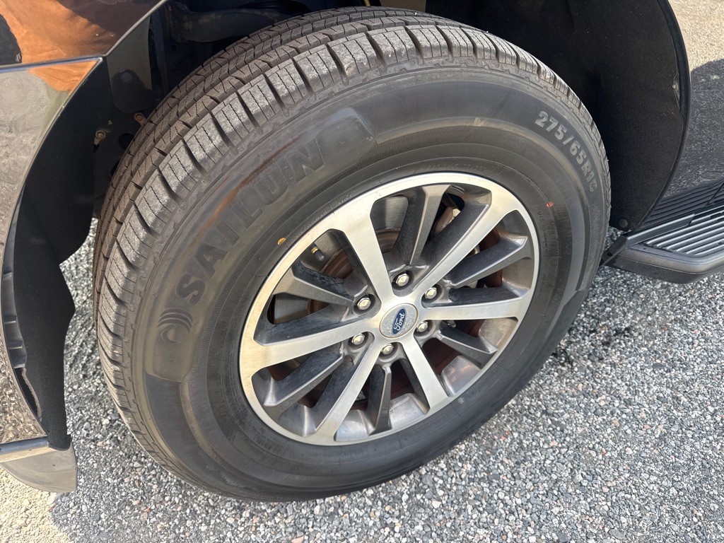 2019 Ford Expedition Image 9