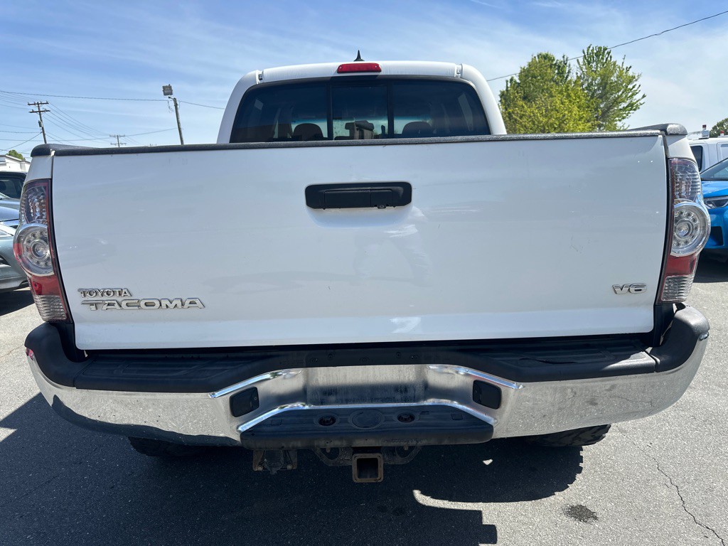 2014 Toyota Tacoma Image 4