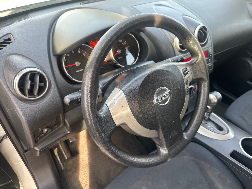 2010 Nissan Rogue Image 15
