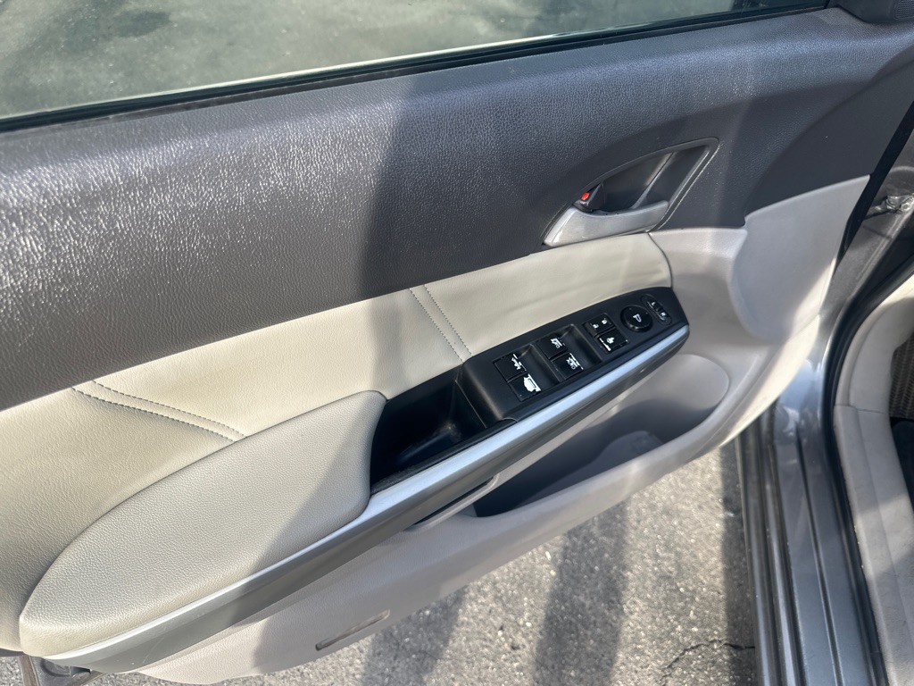 2009 Honda Accord Image 8