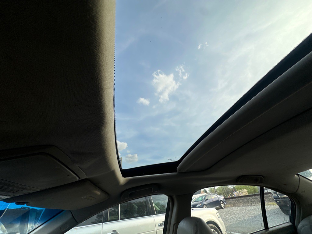 2009 Honda Accord Image 18