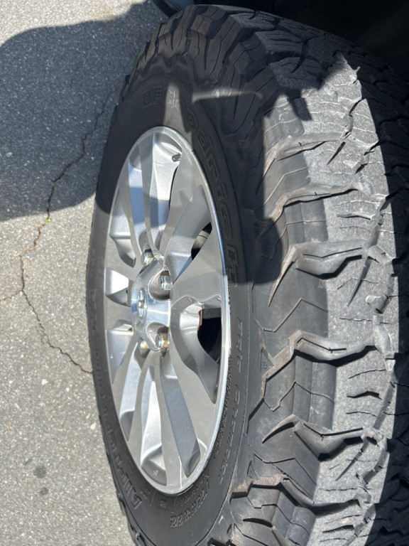 2013 Toyota Sequoia Image 10