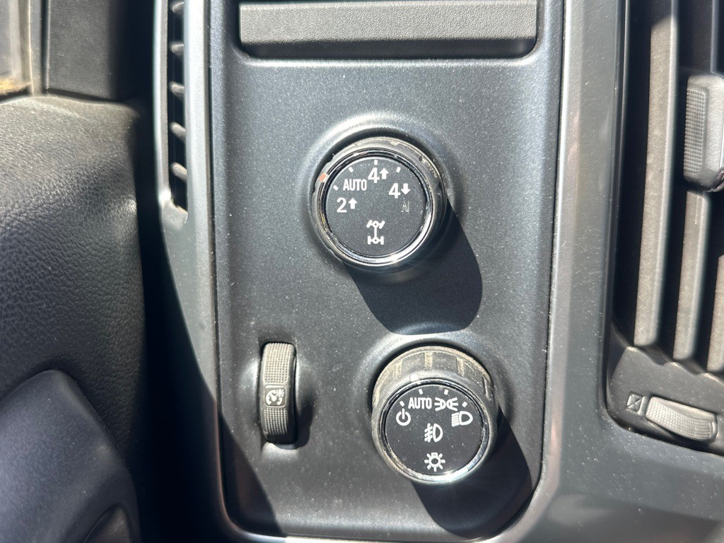 2014 Chevrolet Silverado 1500 Image 17