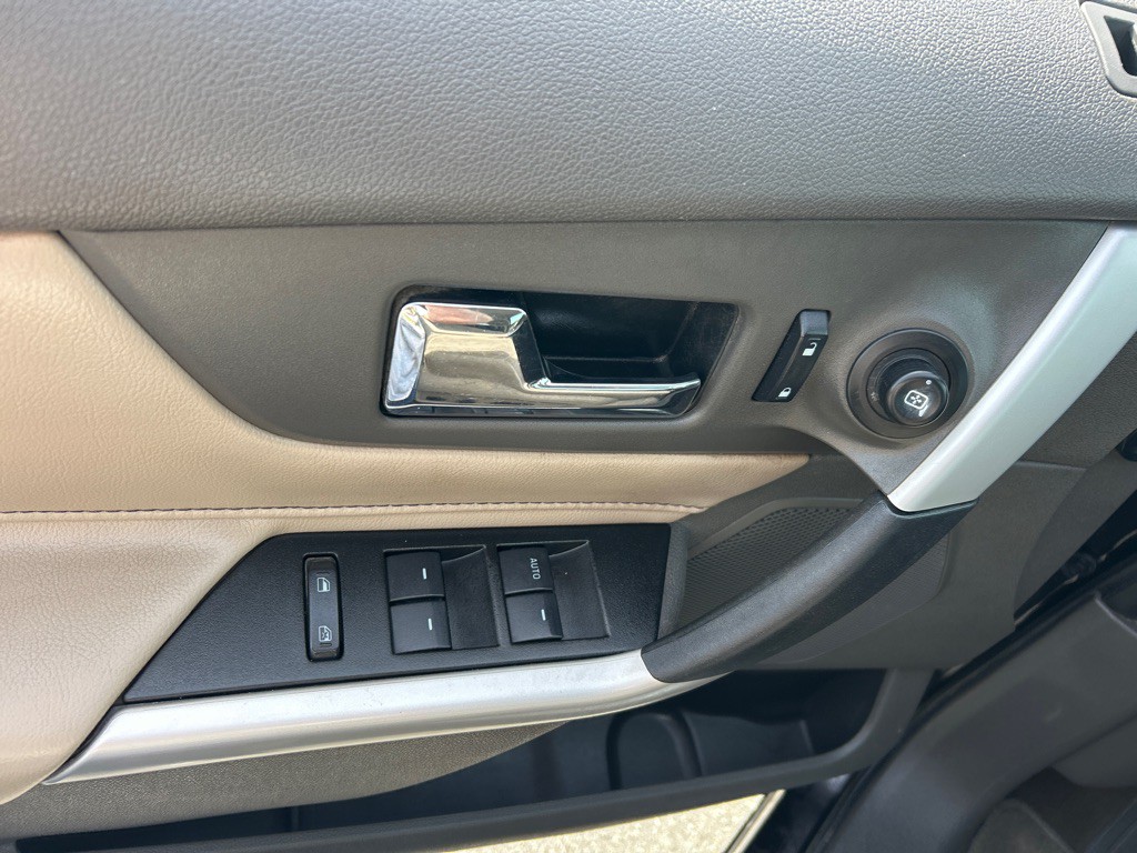 2013 Ford Edge Image 10