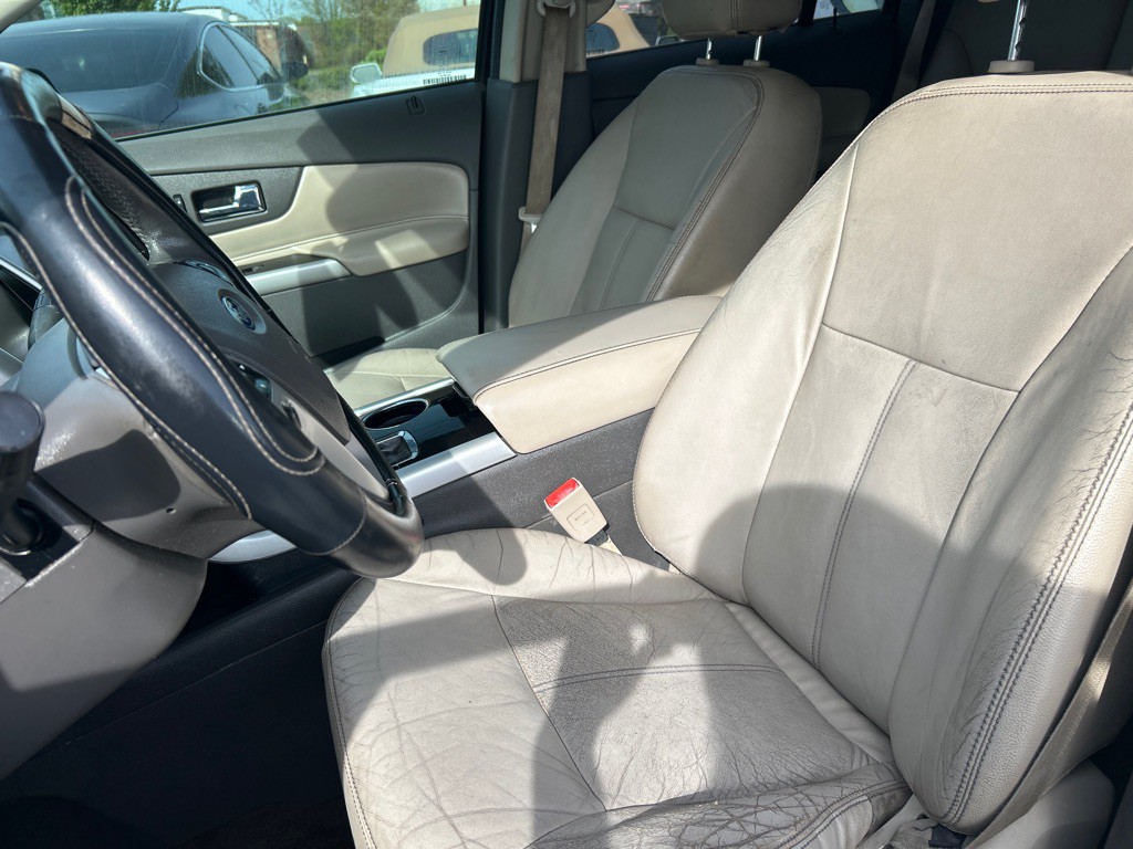 2013 Ford Edge Image 11