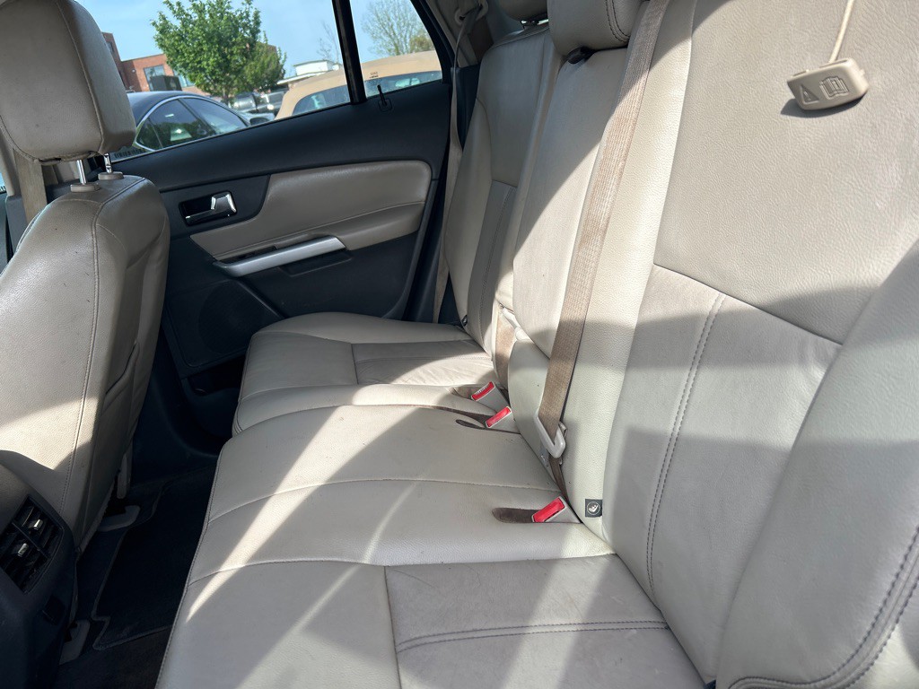 2013 Ford Edge Image 12