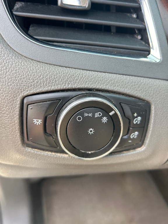 2013 Ford Edge Image 14