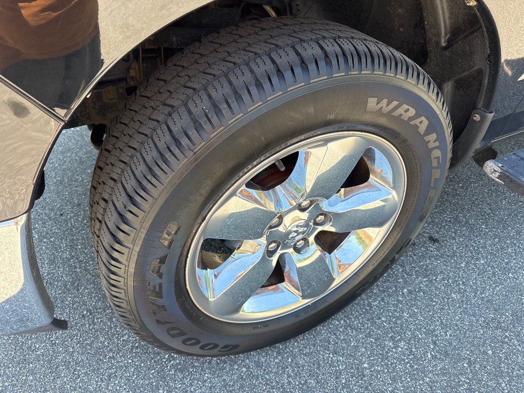 2014 RAM 1500 Image 7