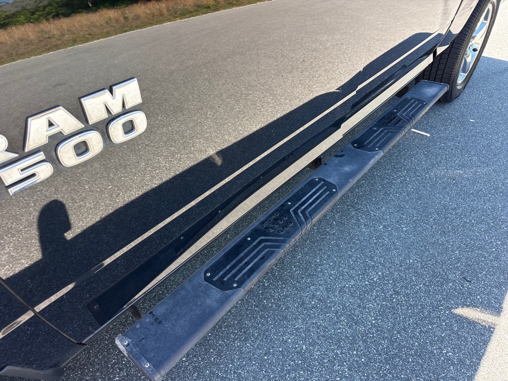 2014 RAM 1500 Image 8