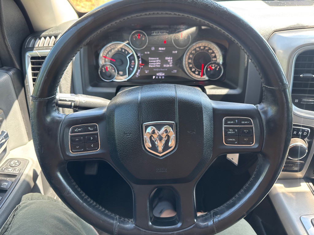2014 RAM 1500 Image 14