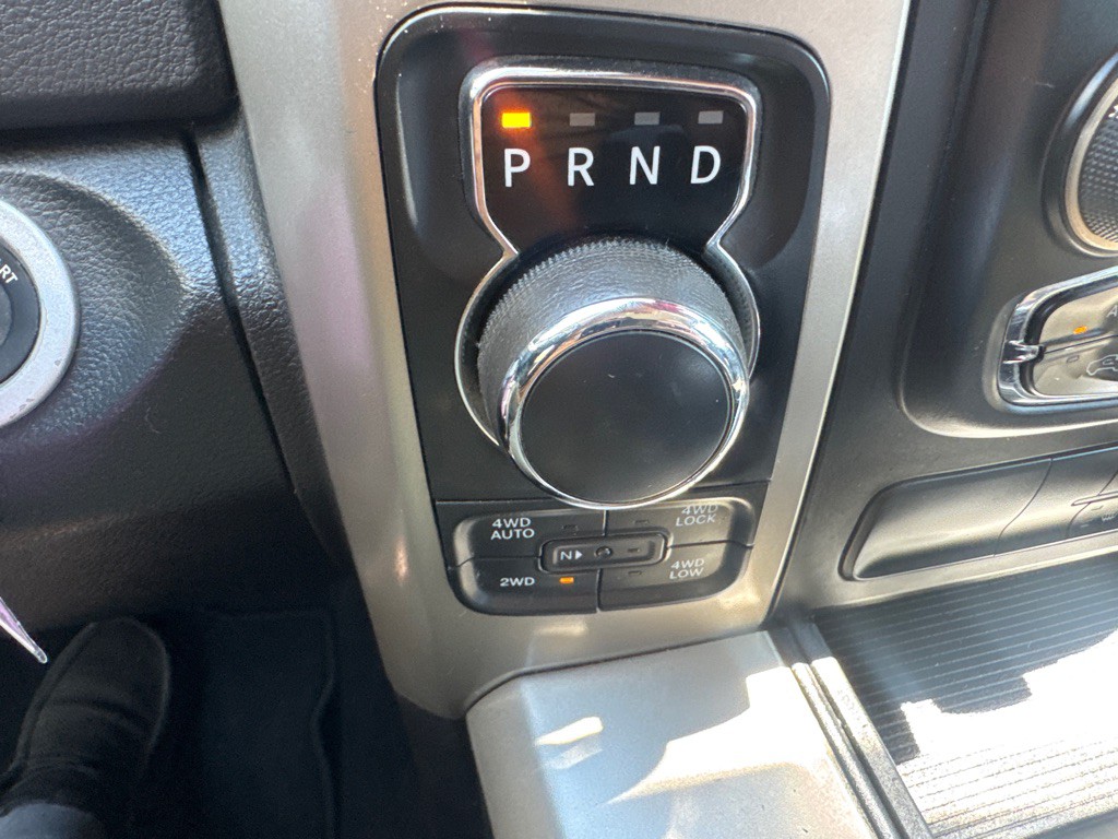 2014 RAM 1500 Image 15