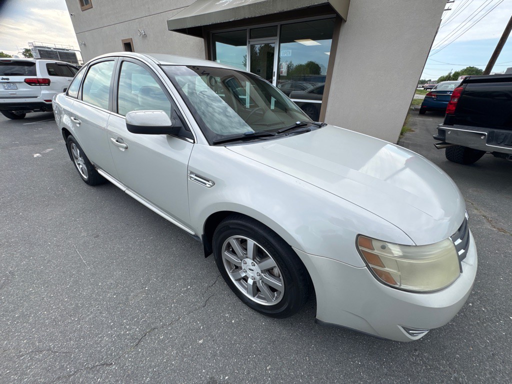 2008 Ford Taurus Image 8