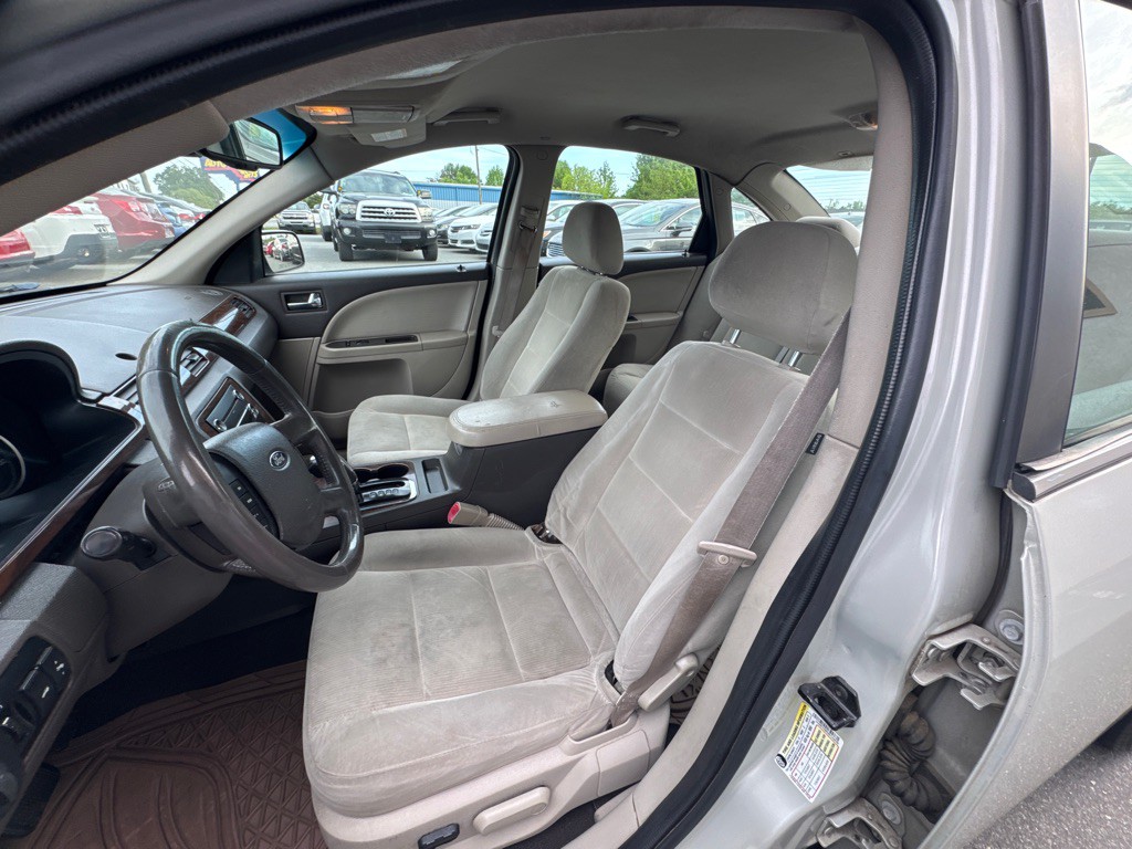 2008 Ford Taurus Image 12