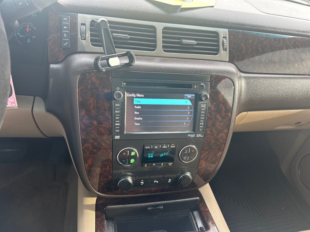 2014 GMC Yukon Image 17