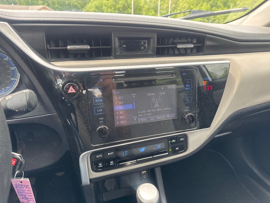 2019 Toyota Corolla Image 12