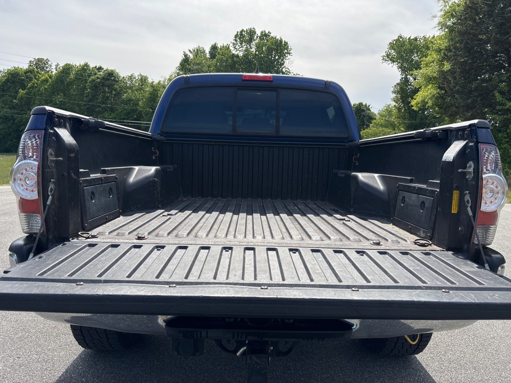 2014 Toyota Tacoma Image 10