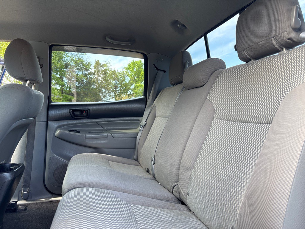 2014 Toyota Tacoma Image 13