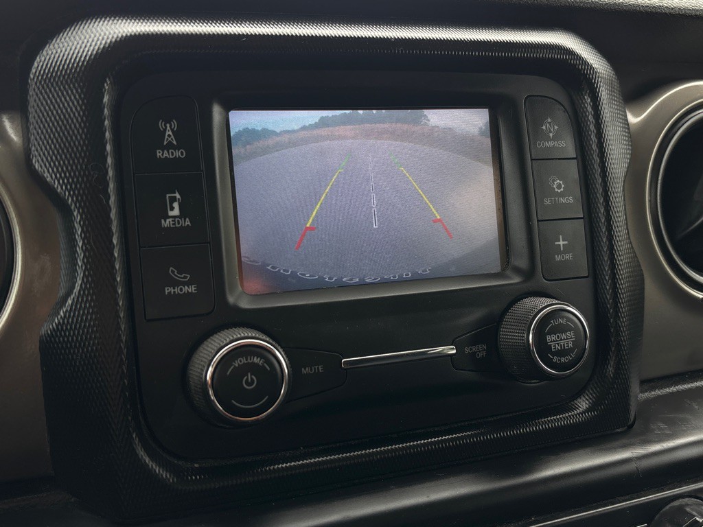 2018 Jeep Wrangler Unlimited Image 15