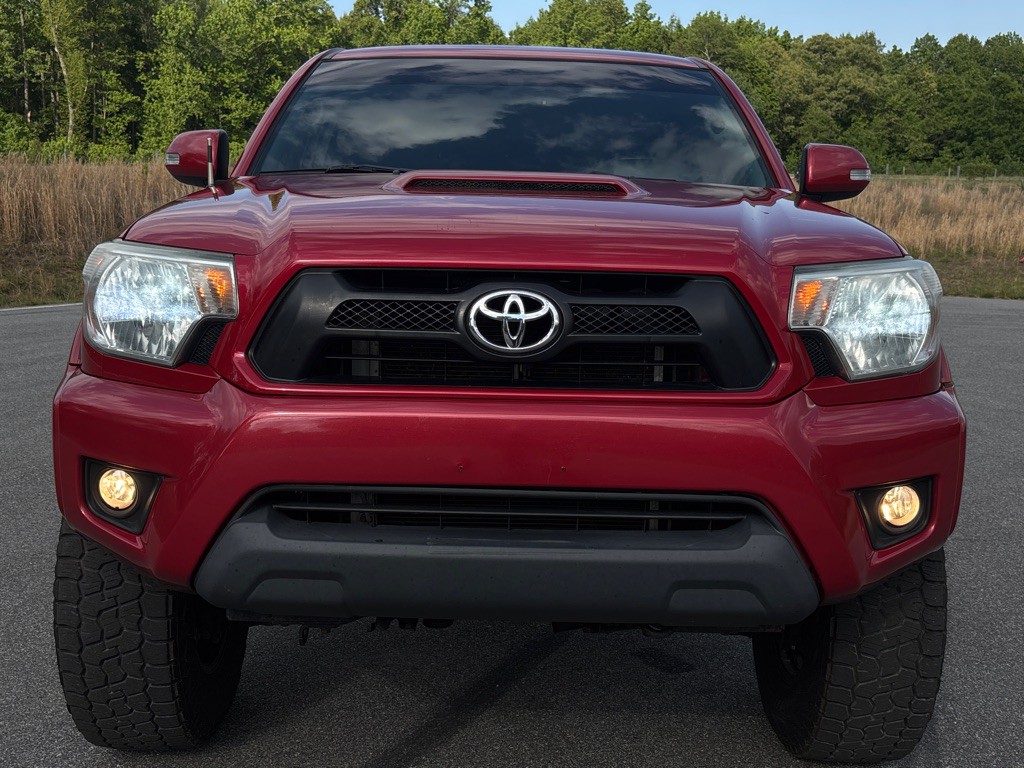 2013 Toyota Tacoma Image 8