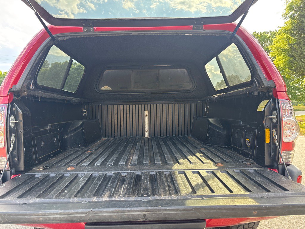 2013 Toyota Tacoma Image 10