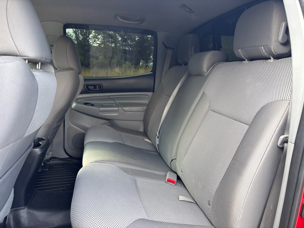 2013 Toyota Tacoma Image 13