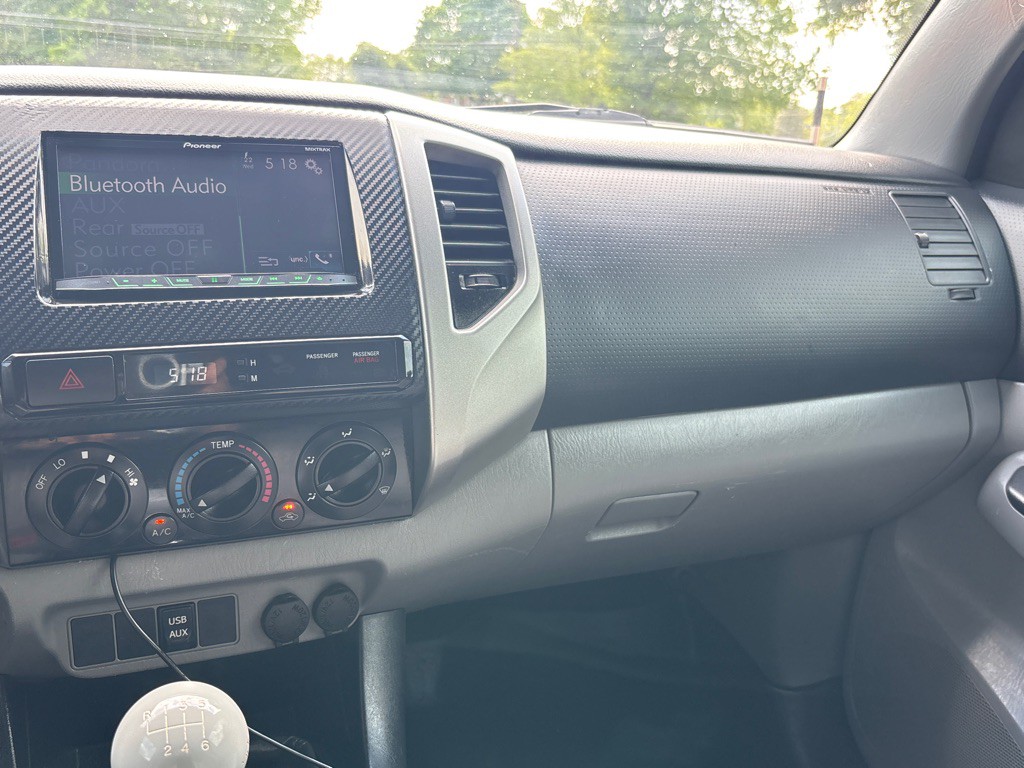 2013 Toyota Tacoma Image 15