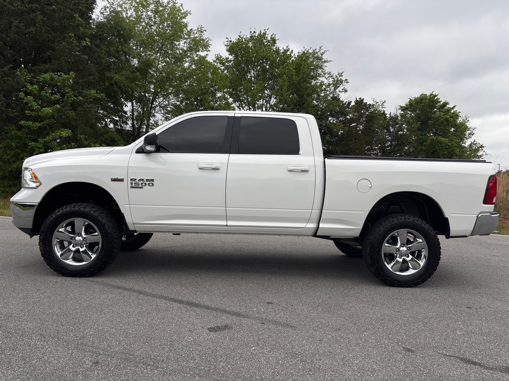 2019 RAM 1500 Image 2