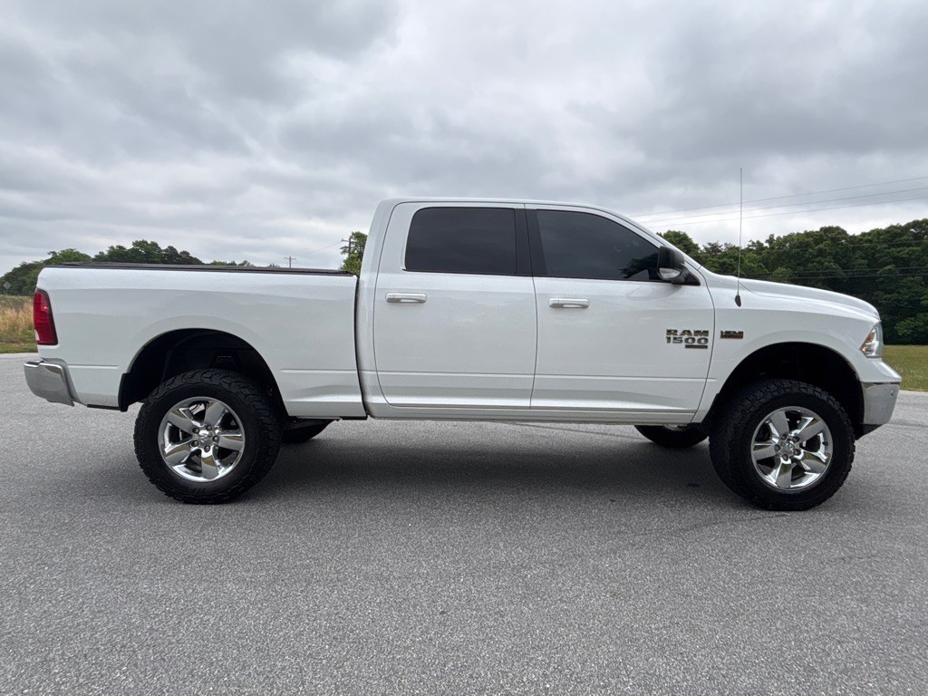 2019 RAM 1500 Image 6