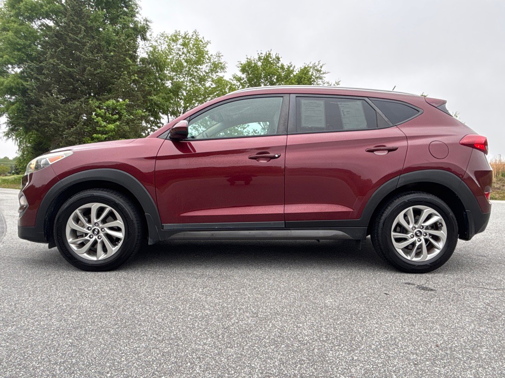 2016 Hyundai Tucson Image 2