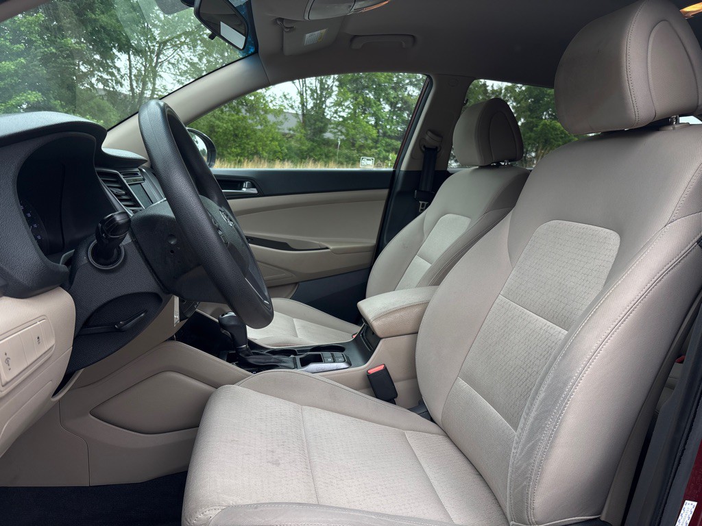 2016 Hyundai Tucson Image 11