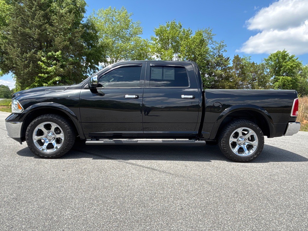 2017 RAM 1500 Image 2