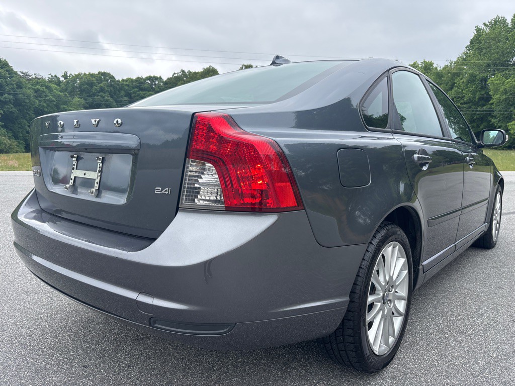 2009 Volvo S40 Image 5