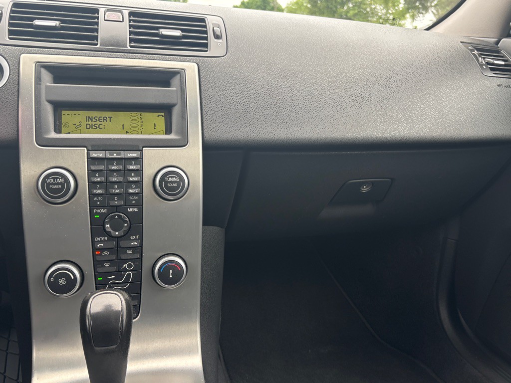 2009 Volvo S40 Image 13