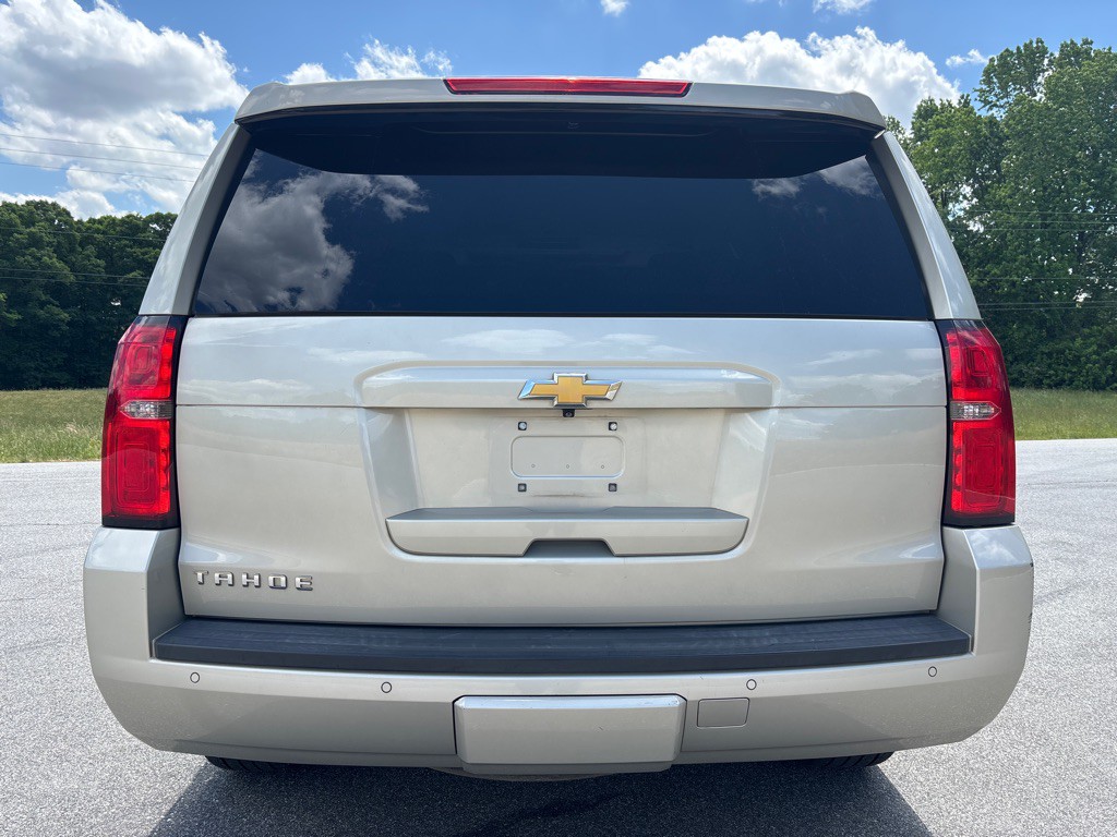 2015 Chevrolet Tahoe Image 4