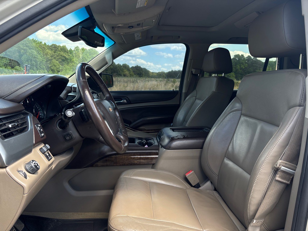 2015 Chevrolet Tahoe Image 12