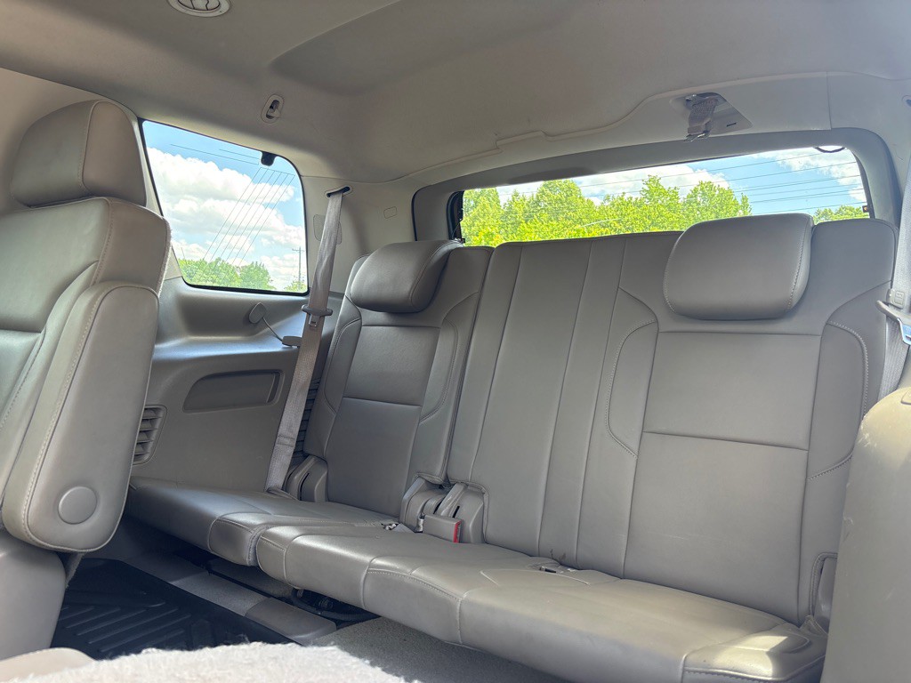 2015 Chevrolet Tahoe Image 14