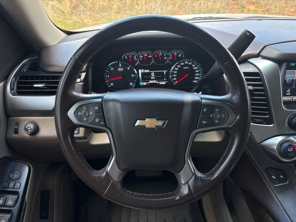 2015 Chevrolet Tahoe Image 15