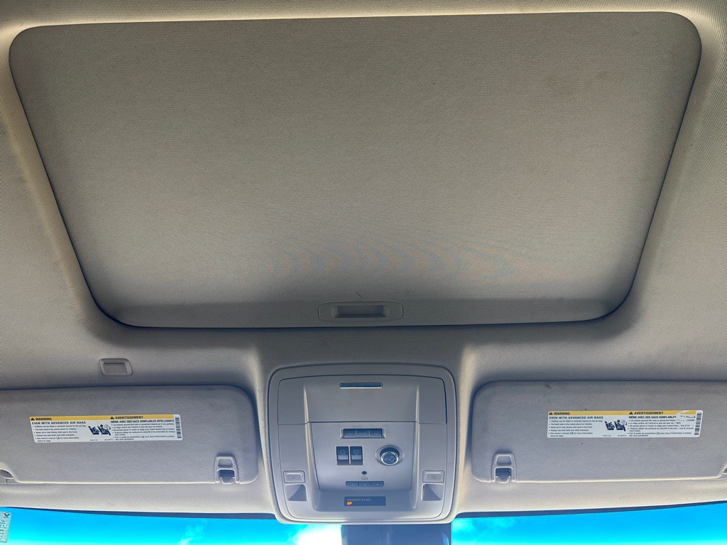 2015 Chevrolet Tahoe Image 19