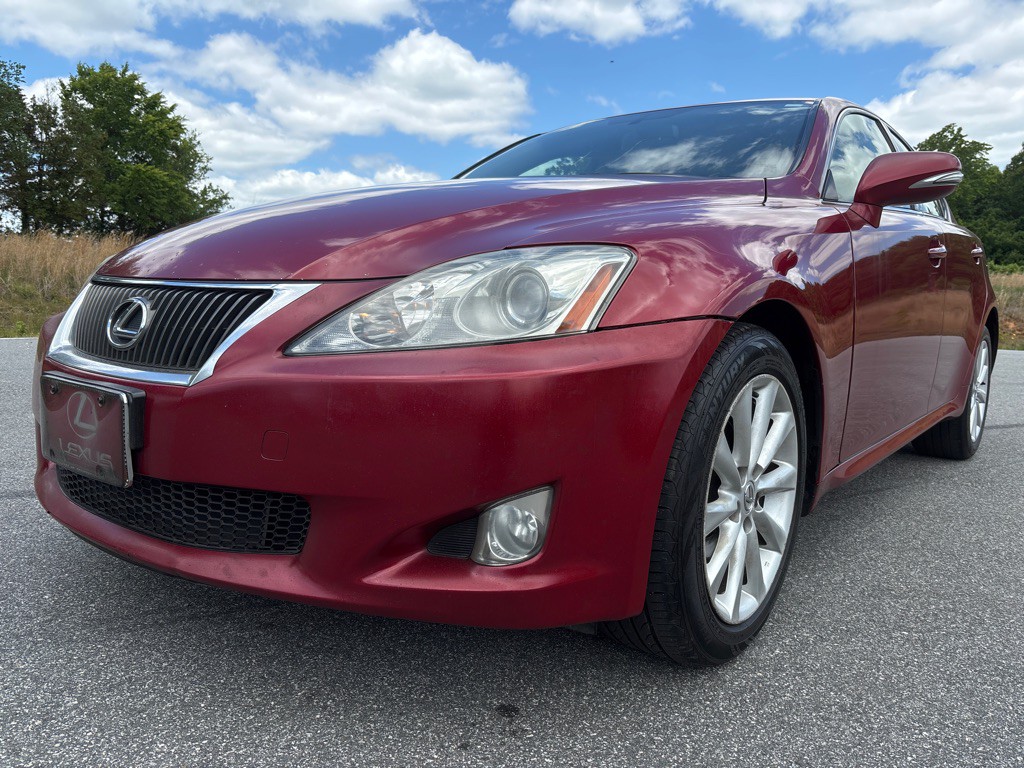 2010 Lexus IS Image 1