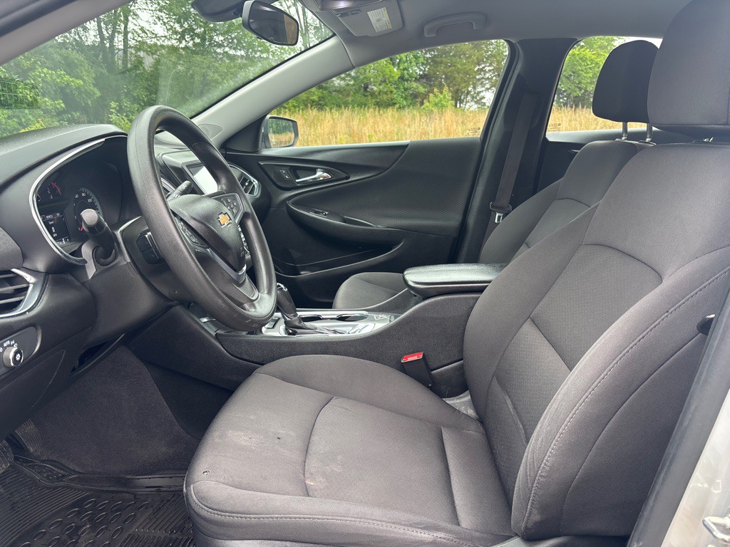 2020 Chevrolet Malibu Image 11