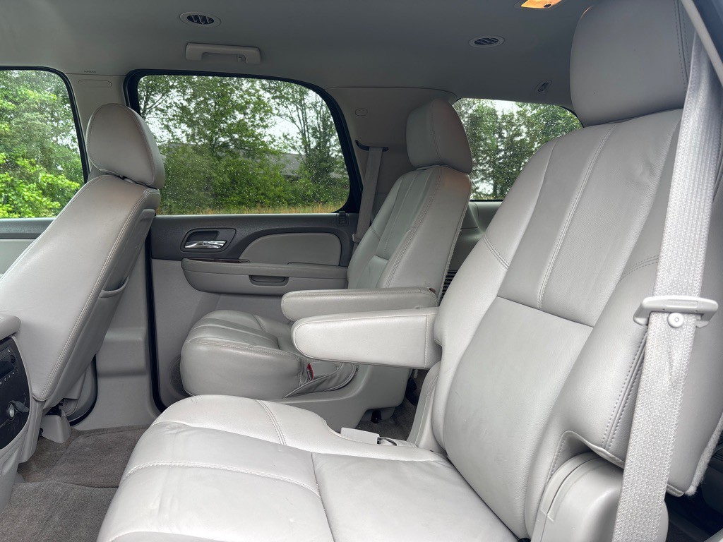 2014 Chevrolet Tahoe Image 12
